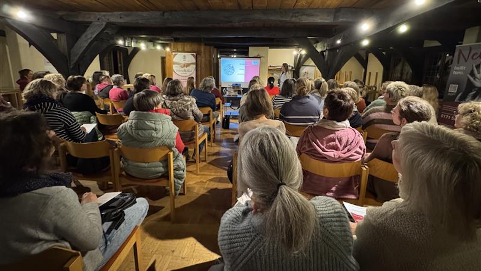 200 Frauen informieren sich über Frauengesundheit – SkF trifft mit Vortragsreihe einen Nerv 