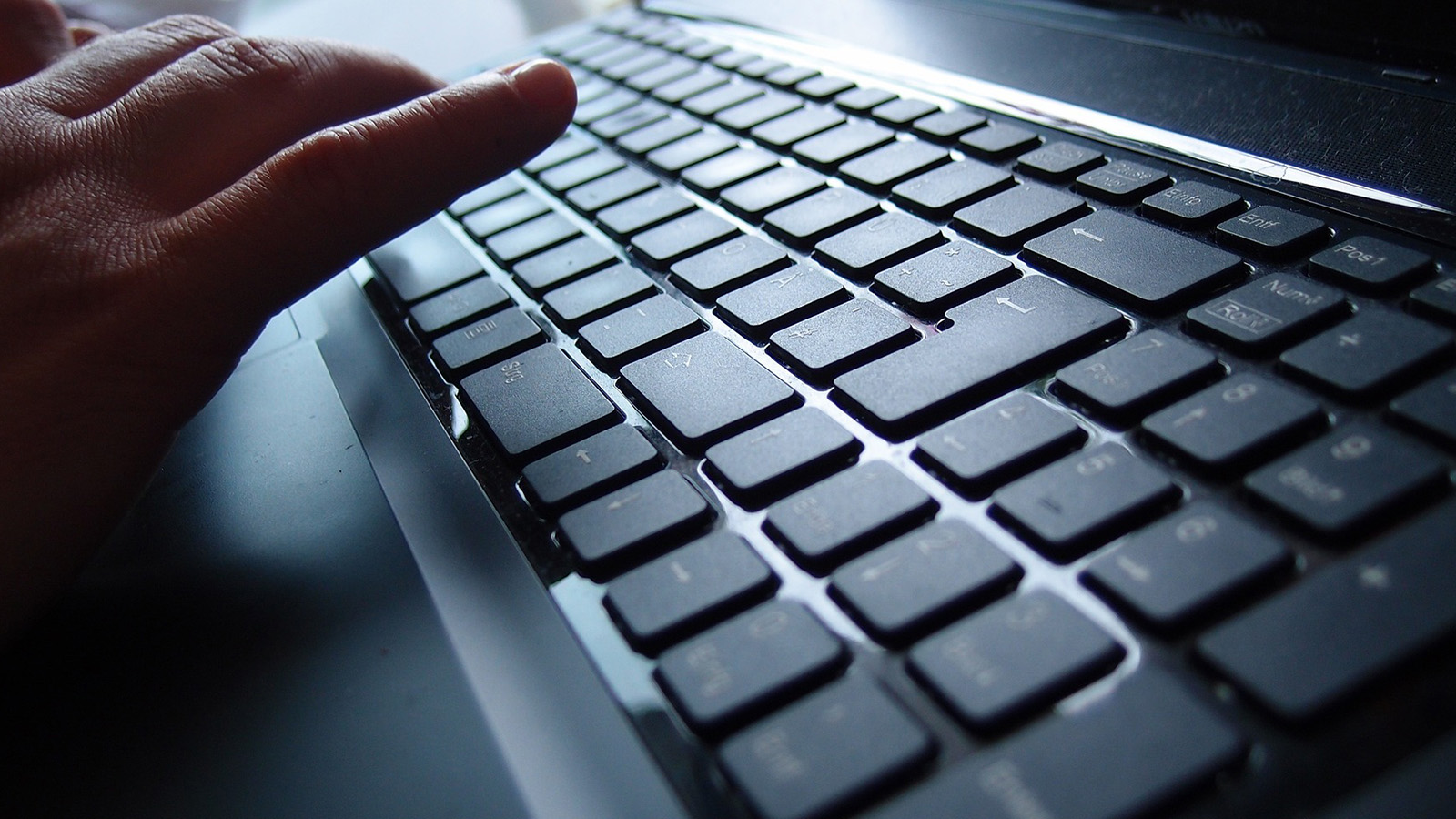 Betrug bei Handyverkauf - Polizei warnt vor Trickdiebstahl